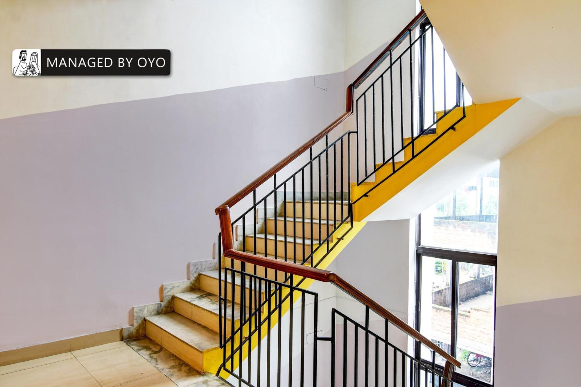 Hotel O New Kolkata Hotel Ngoại thất bức ảnh